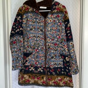 Cellabie car-length jacketed, medium weight, fleece lined, front pockets